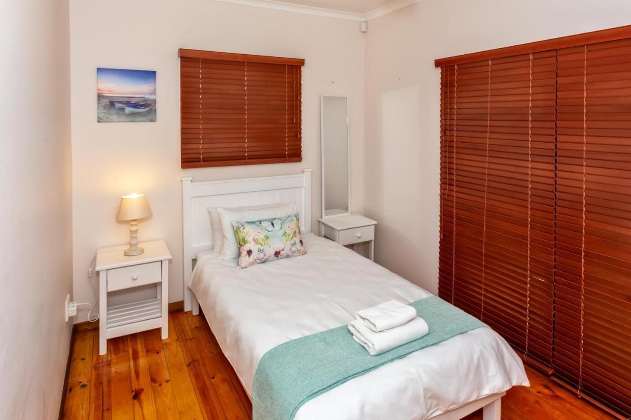 Whale Sea Cottage Gansbaai Εξωτερικό φωτογραφία